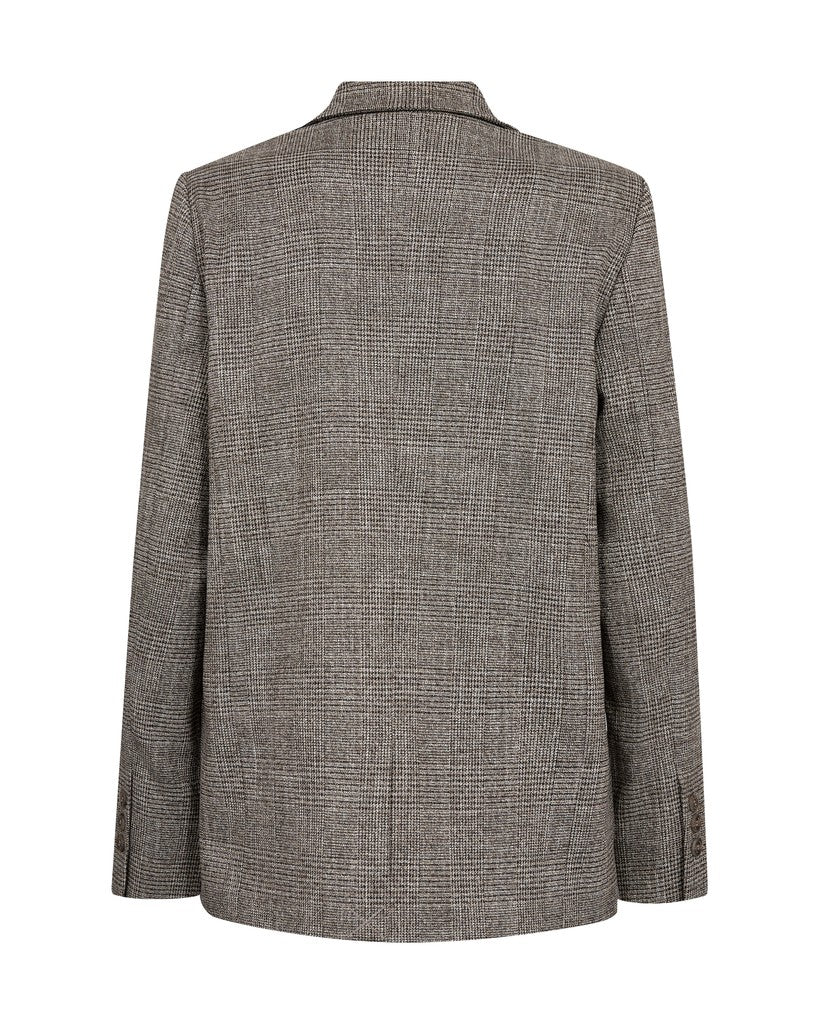 Mmesther Chris Blazer