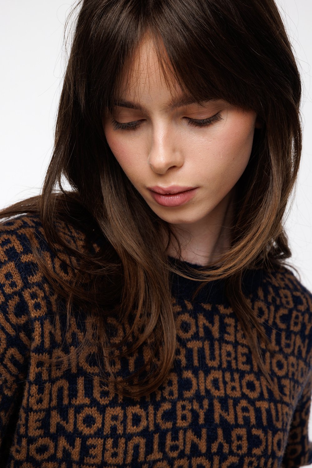 Lykke bokstav genser