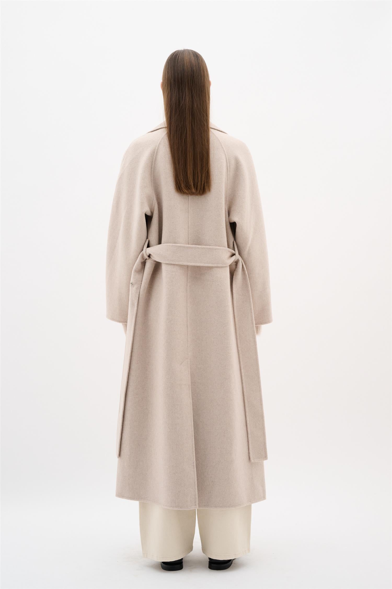 YillaIW Long Coat