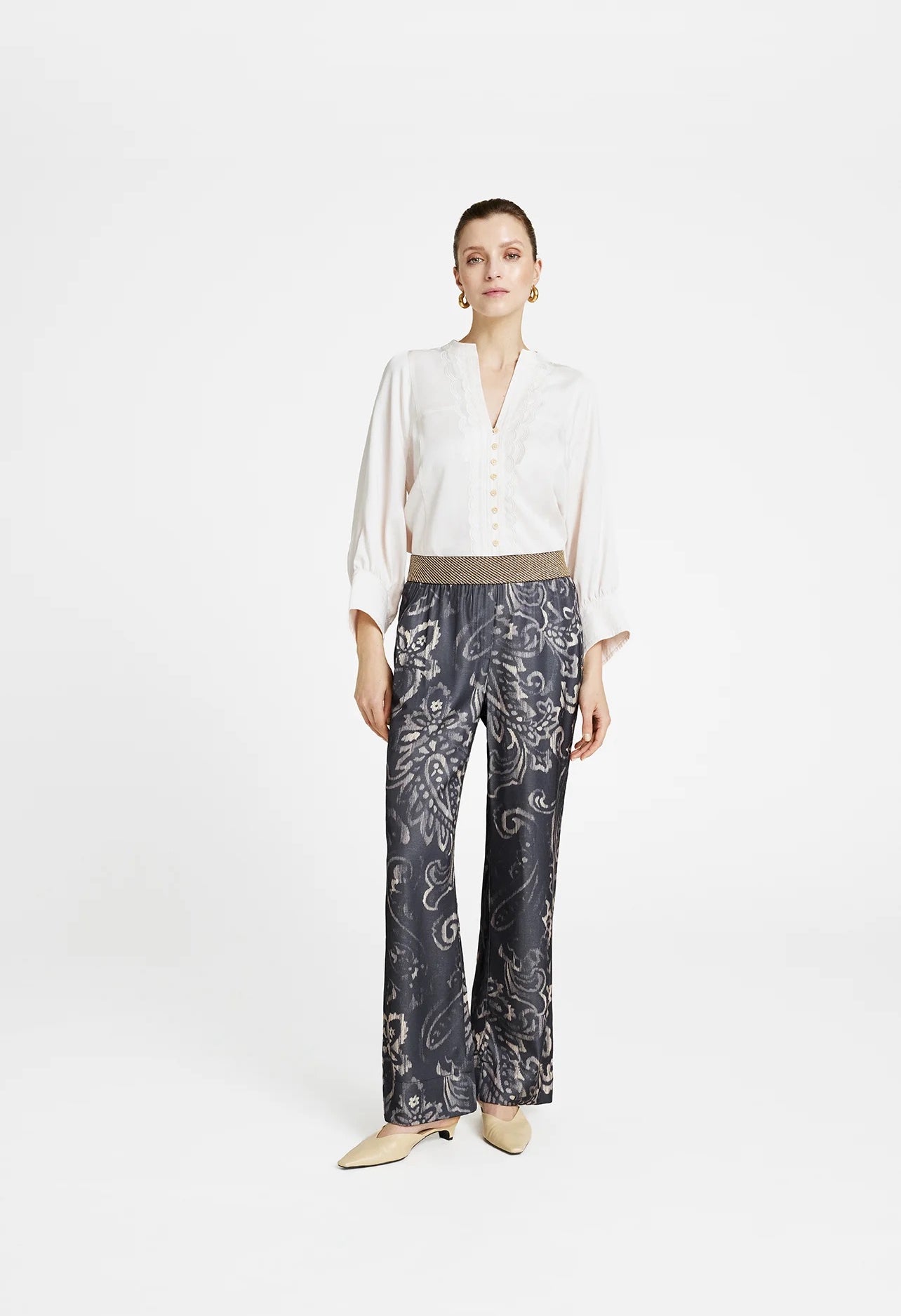 Bay, wide leg pants