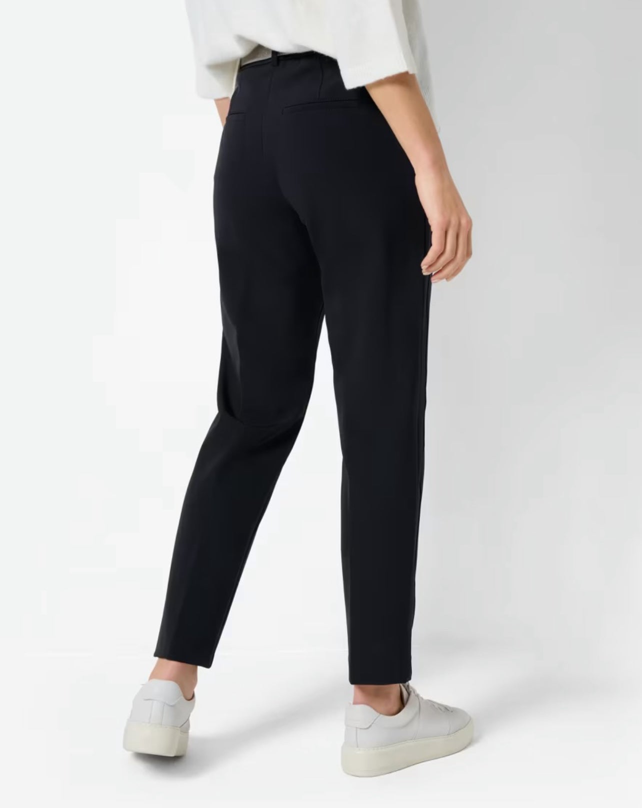 Maron Short 27´
