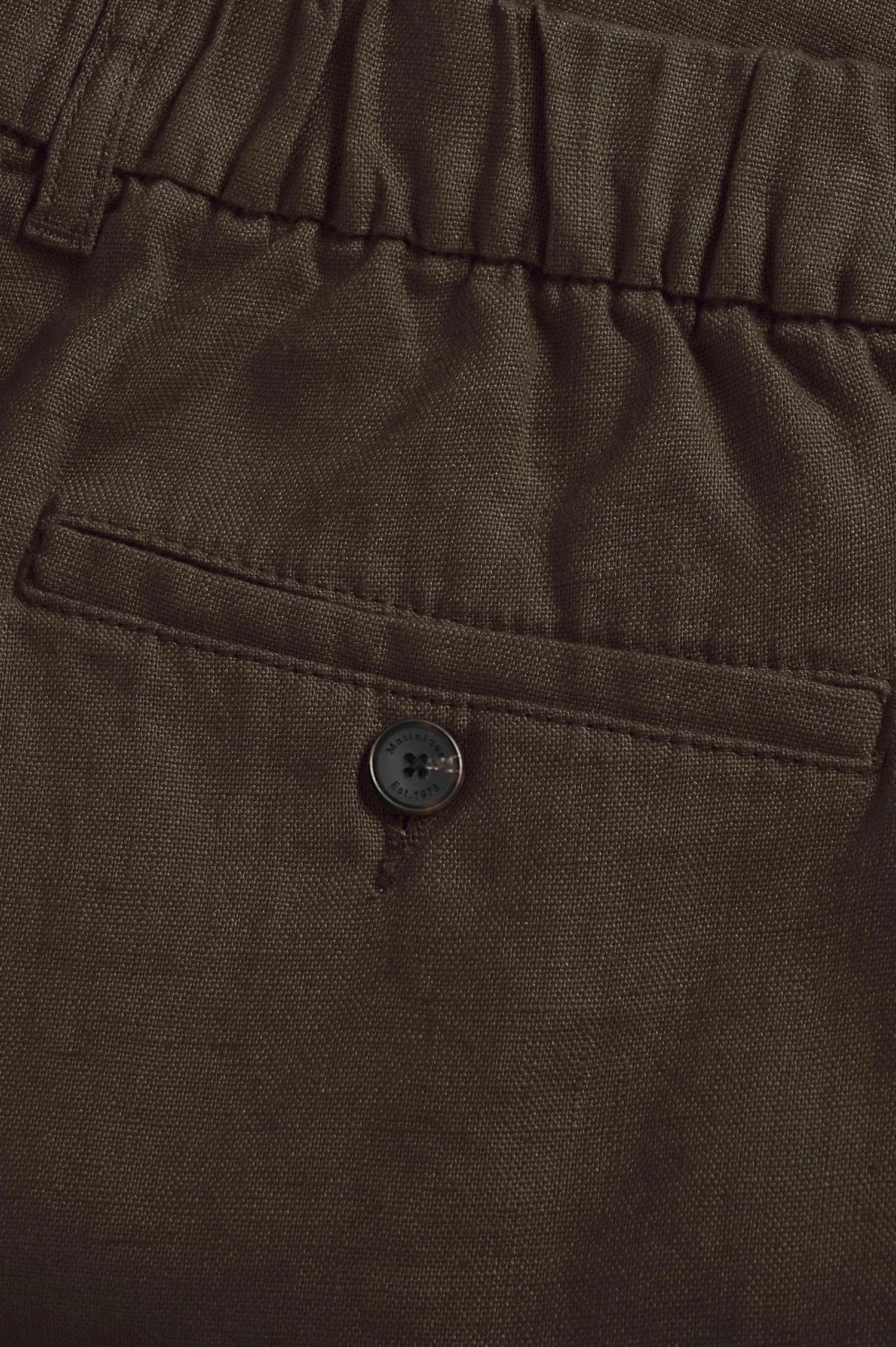 Maharlow Short