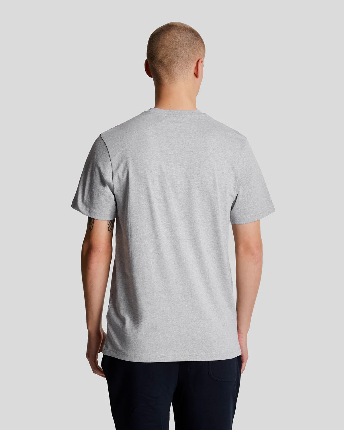 PLAIN T-SHIRT