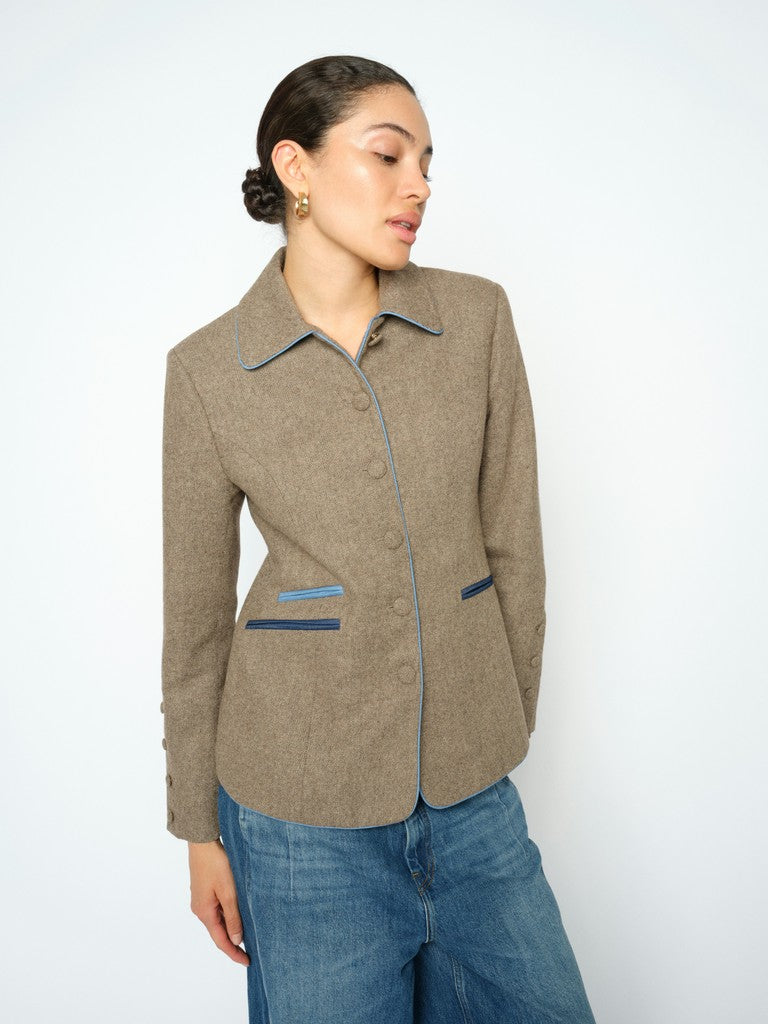 Mmrio Ann Blazer