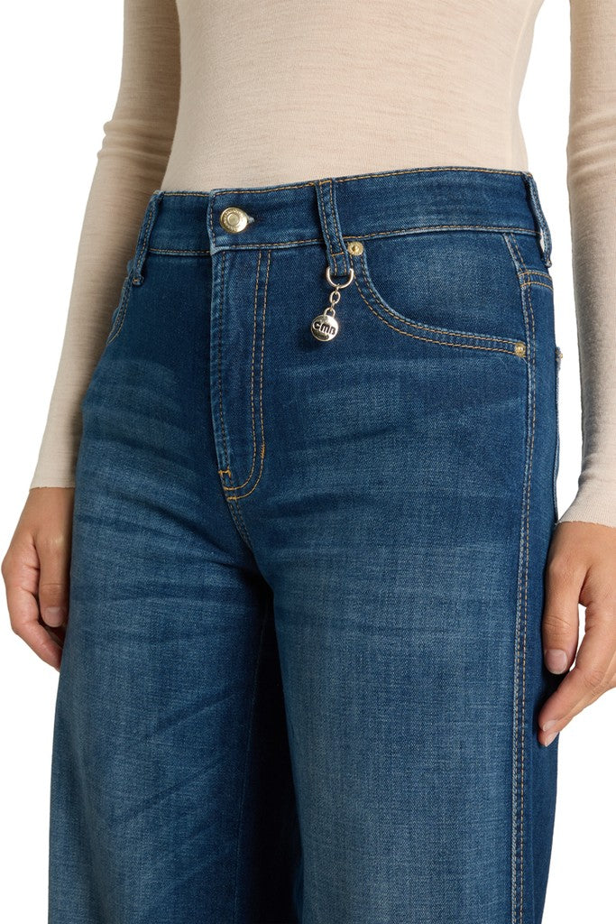 Aimee mit Charm 33´