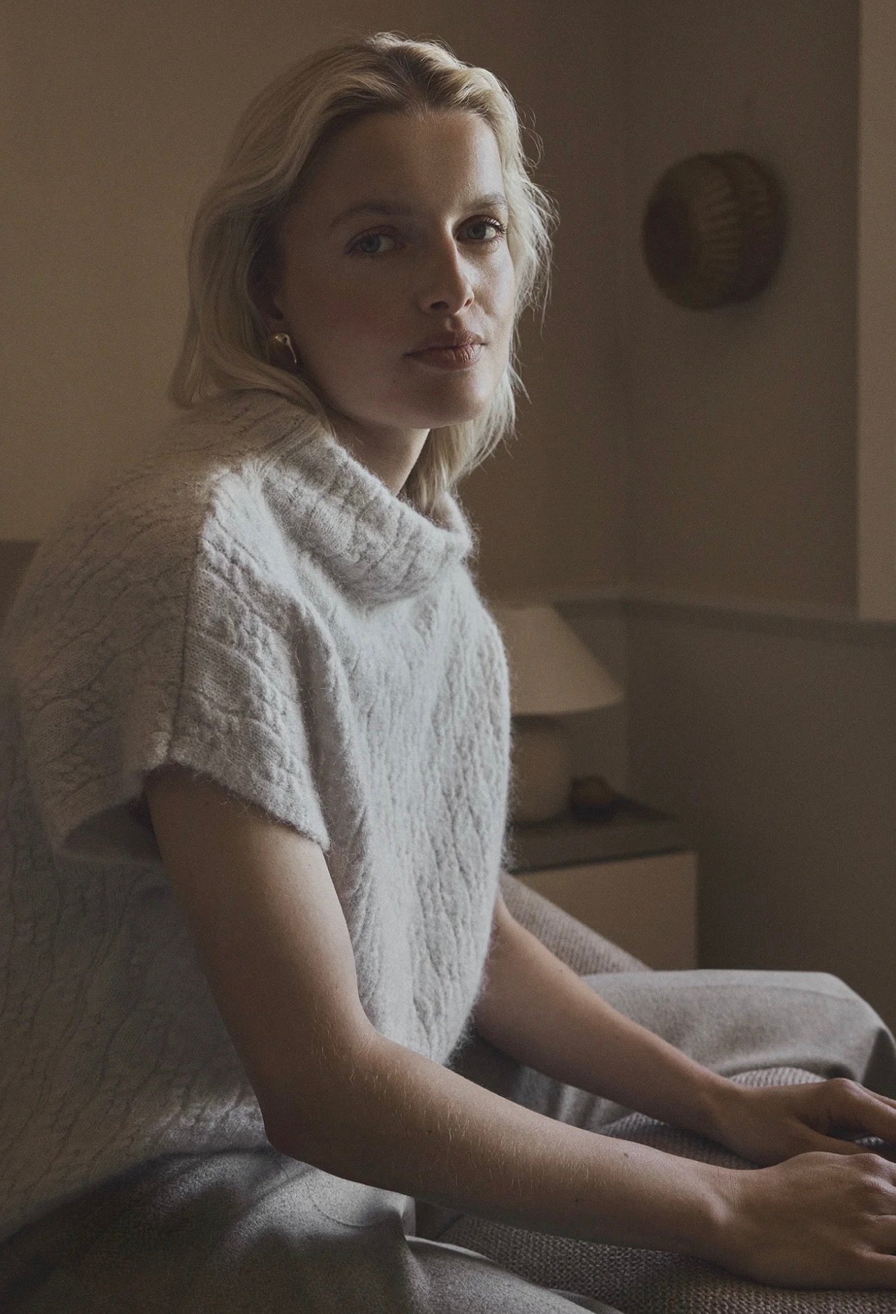 Coya, knut cape
