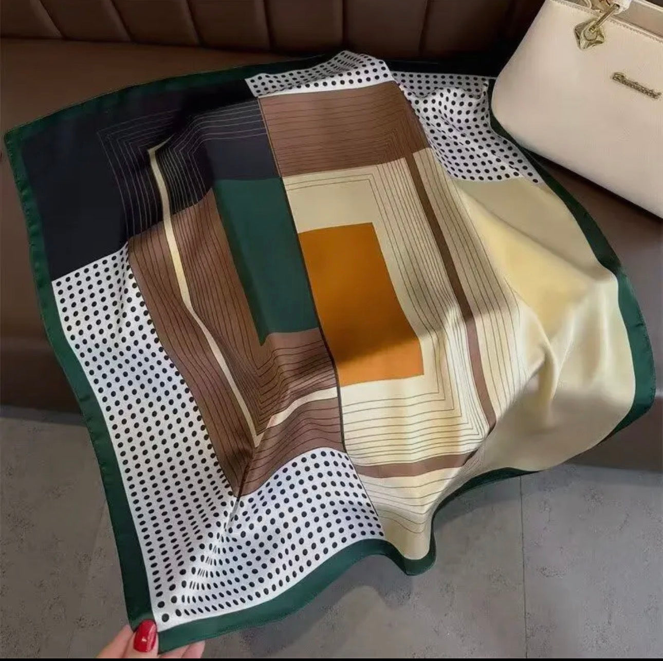 GEOMETRIC AND POLKA DOT