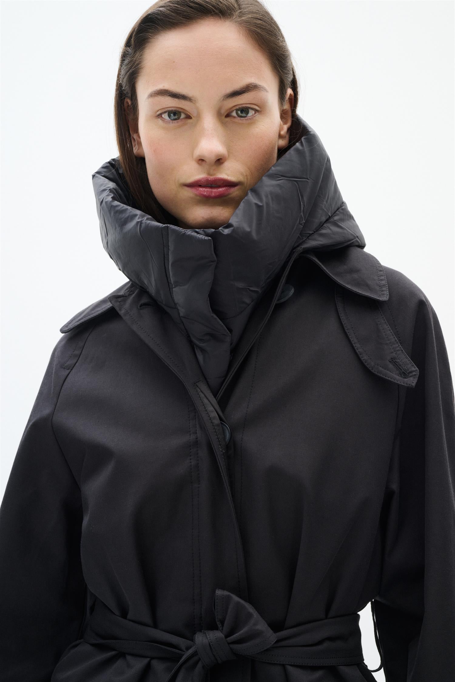 LilaIW Hood
