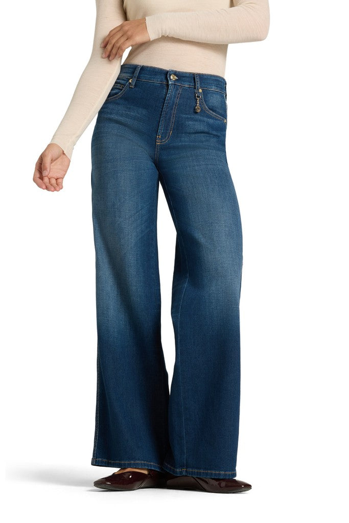 Aimee mit Charm 33´
