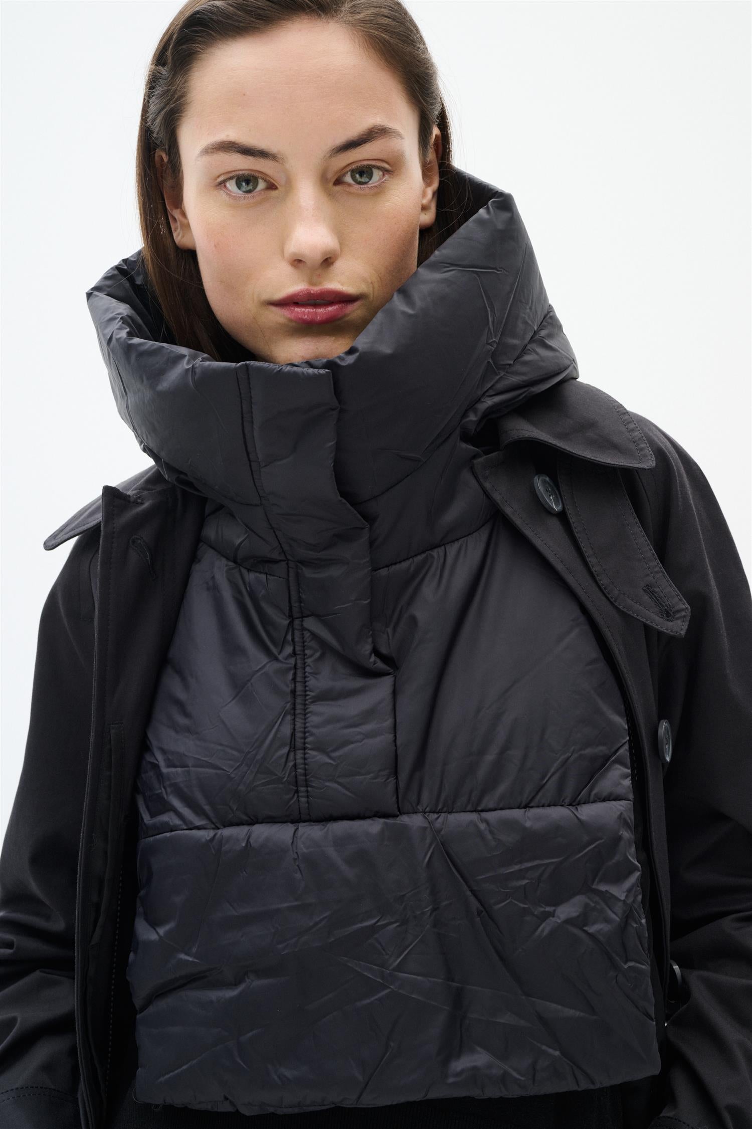 LilaIW Hood