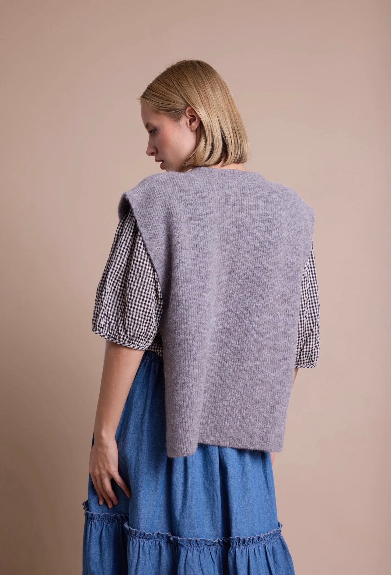 Dog strikket vest